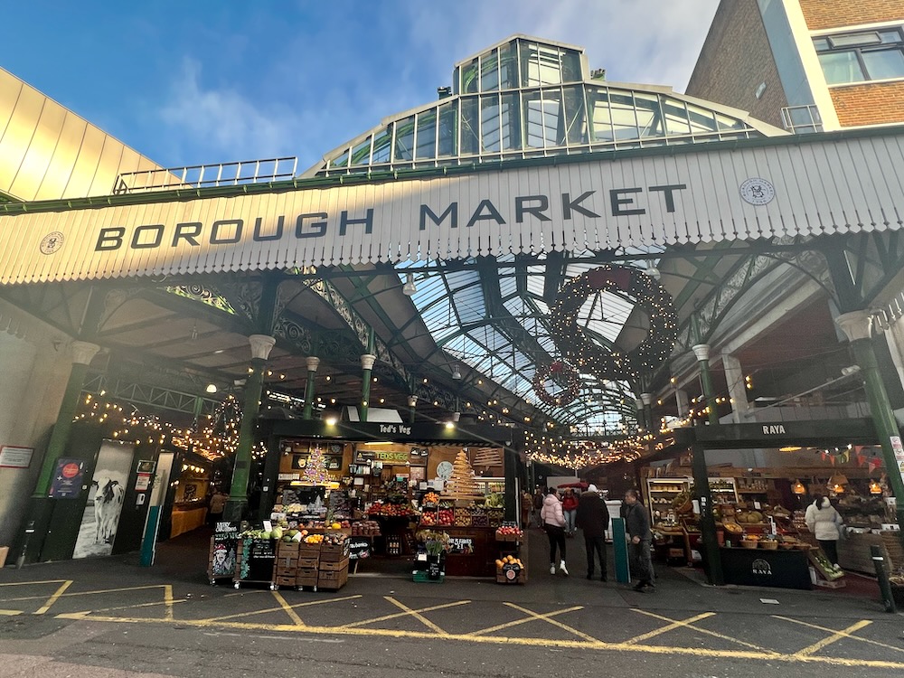 BOROUGH MARKET: PUSAT KULINER BERSEJARAH DI JANTUNG LONDON
