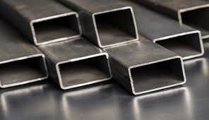 MENGENAL TANTANGAN PENGGUNAAN BESI HOLLOW: KETERBATASAN DIBALIK KEUNGGULAN MATERIAL RINGAN INI