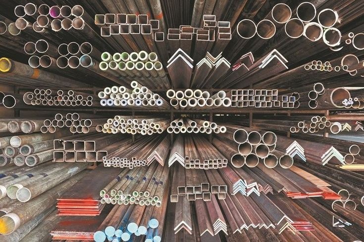 PROSES PEMILIHAN JENIS BESI YANG TEPAT UNTUK KONSTRUKSI BANGUNAN