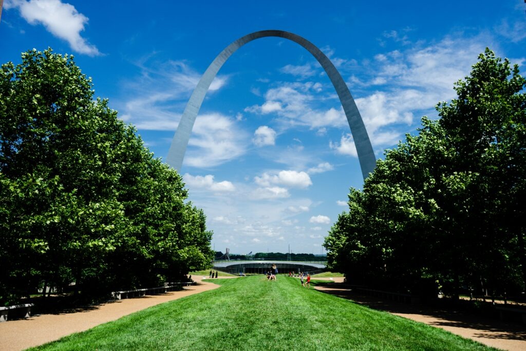 FAKTA MENARIK TENTANG Gateway Arch, St. Louis