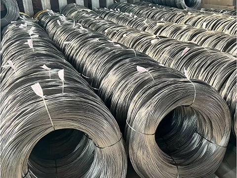 KAWAT BESI DAN KONSTRUKSI BANGUNAN : PERAN PENTING DALAM PENGIKAT BAHAN BANGUNAN